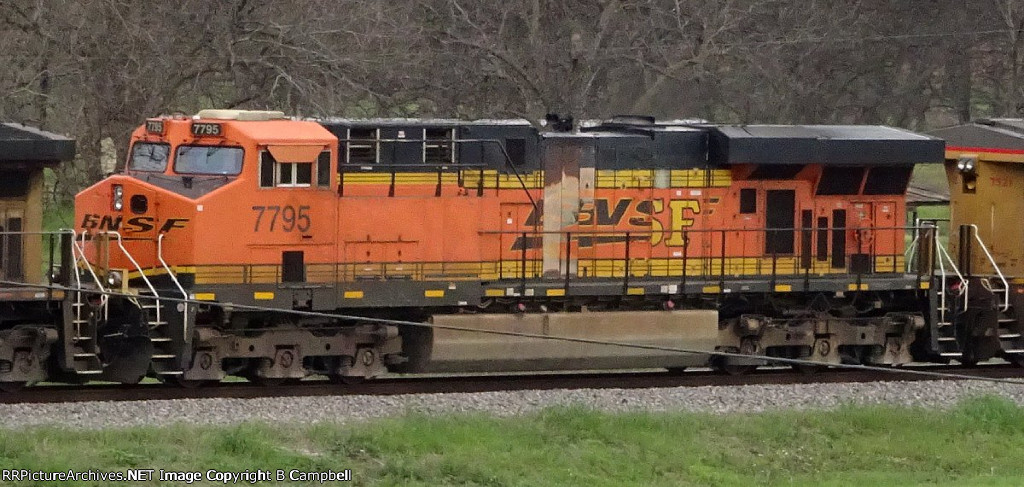 BNSF 7795